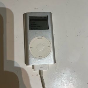 COPY - Apple IPod